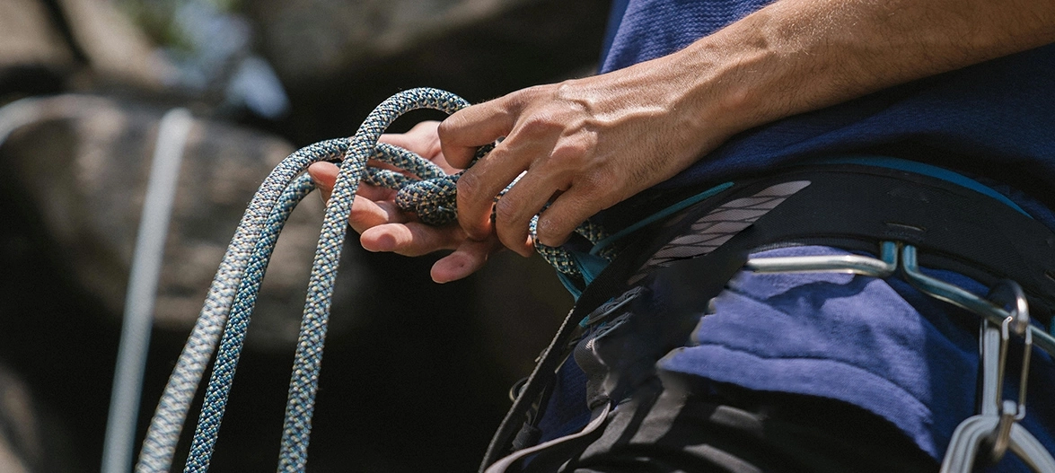 Aquí para llegar a nosotros para obtener más información y sus soluciones de seguridad personalizadas